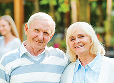 Photo of a couple smiling. Link to Life Stage Gift Planner Over Age 70 Situations.